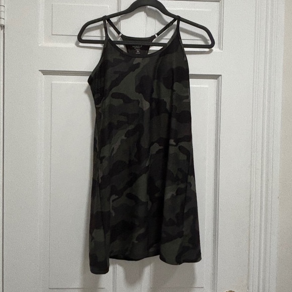 Old Navy Powersoft Performance Dress Black Green Camo S P petite pickleball - Picture 2 of 8